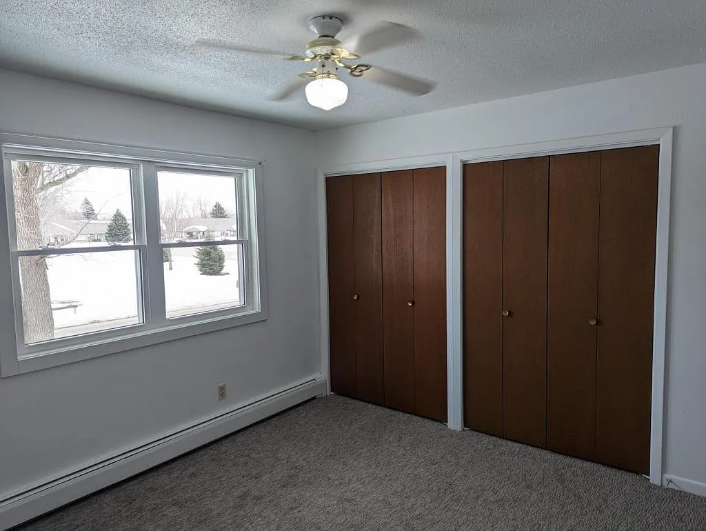 121 N 18th St. #5 Estherville — Photo 4