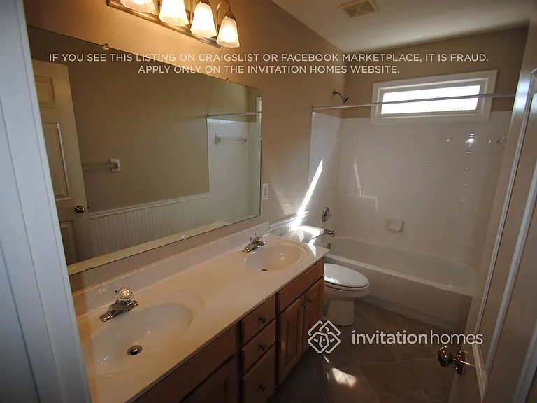 3735 Glenevon Ct — Photo 10