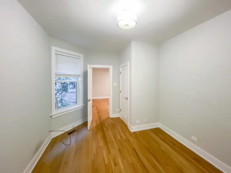 5941 N Magnolia Ave #1 — Photo 3