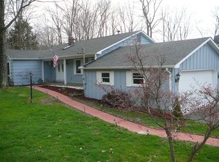 1A Sunset Rdg, Danbury, CT 06811