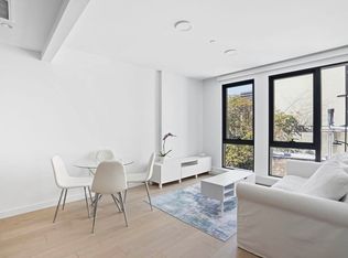300 W 30th St #6, New York, NY