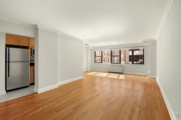 Rented by Stonehenge NYC LLC | media 3