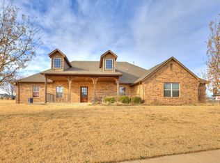 10025 Velletri Ave, Yukon, OK 73099