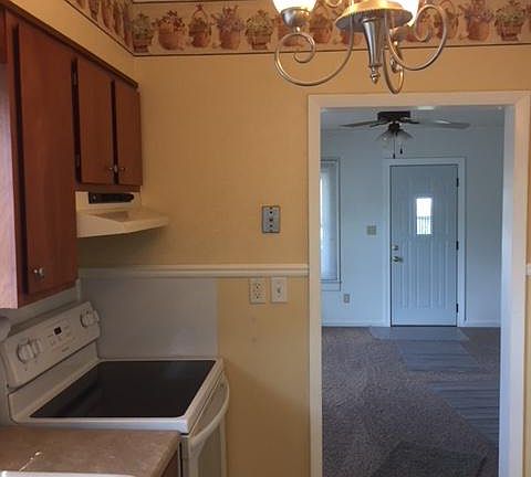 3rd image of 1706 Baird Ave