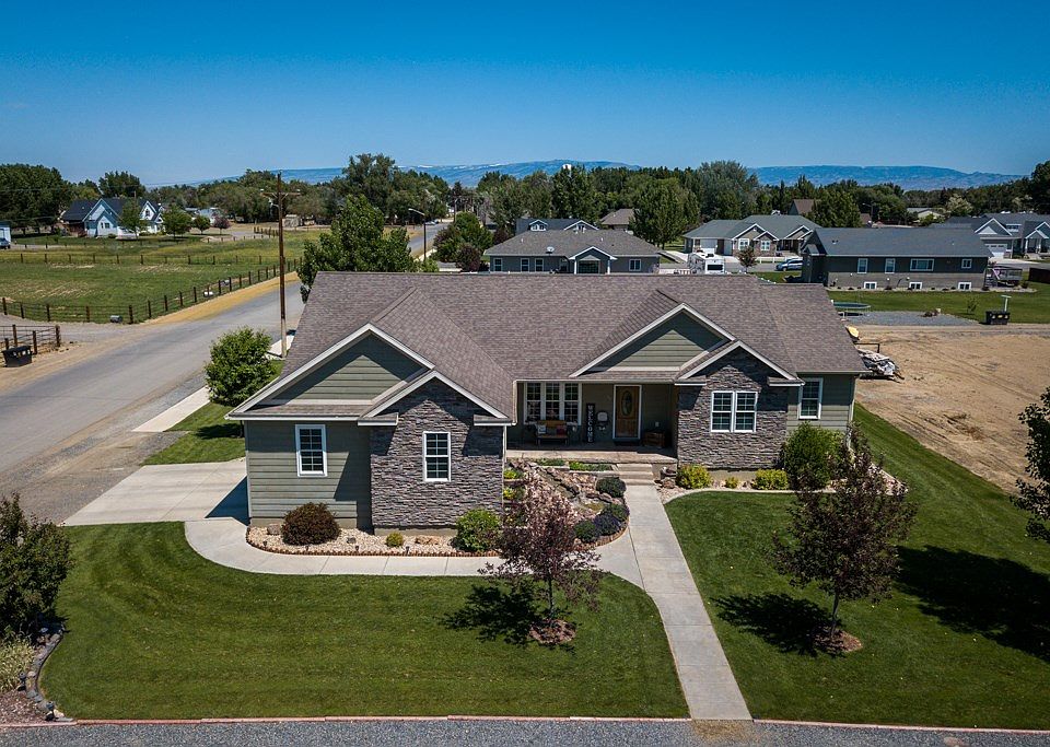 25 E 6th St, Cowley, WY 82420 MLS 10019188 Zillow
