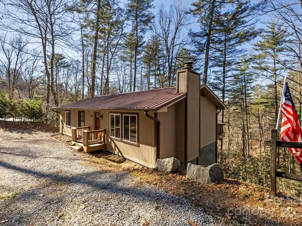 276 Knob Creek Rd, Pisgah Forest, NC 28768