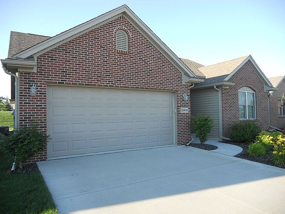 2nd image of 10898 Waterview Dr