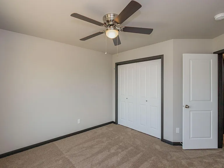 100 Kiersten Ln — Photo 20