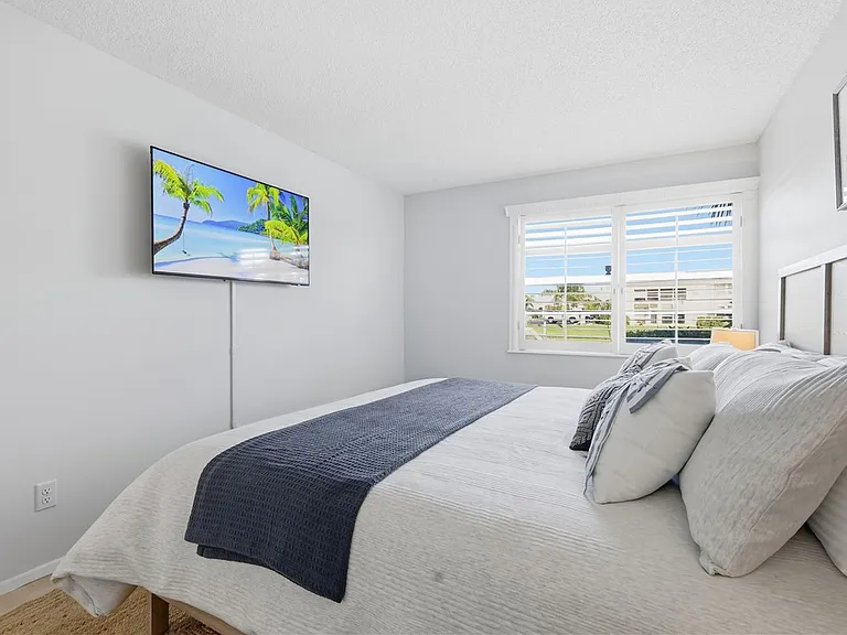 1830 Robalo Dr #B102 — Photo 11
