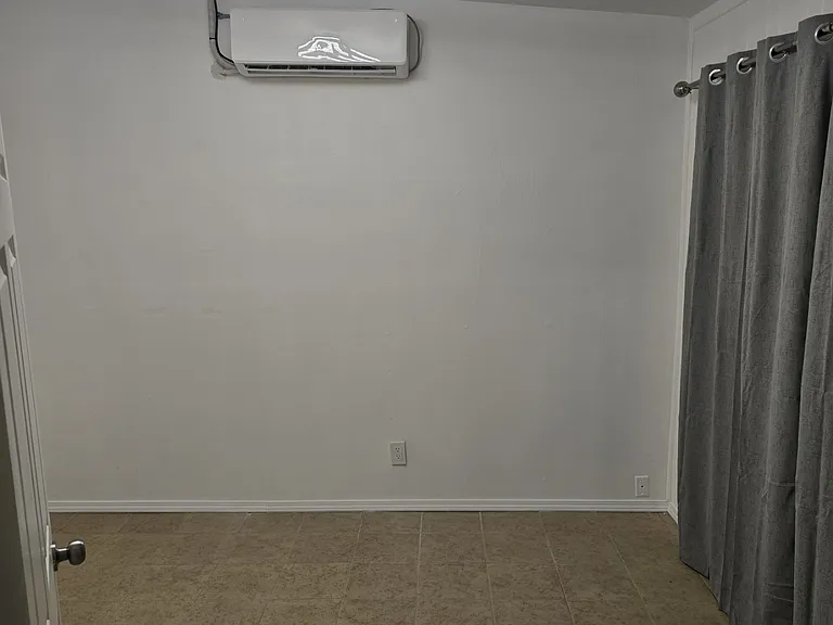 5828 Blackhawk Dr — Photo 5