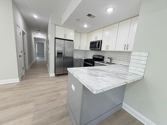2nd image of 306 S 11th St #1
