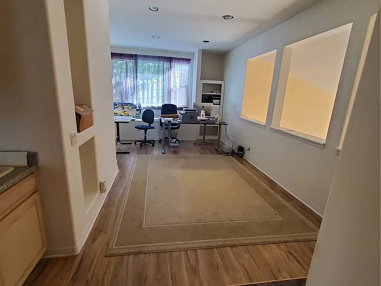 12944 Woodbridge St — Photo 23