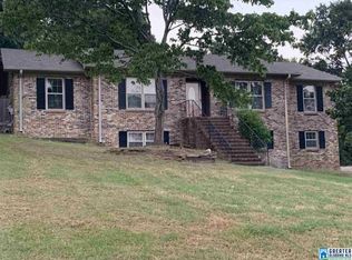 634 Crosscreek Trl, Pelham, AL 35124