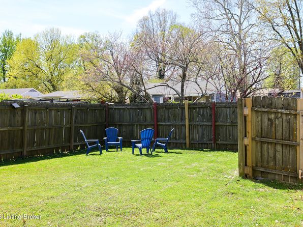 9500 Galene Dr, Jeffersontown, KY 40299
