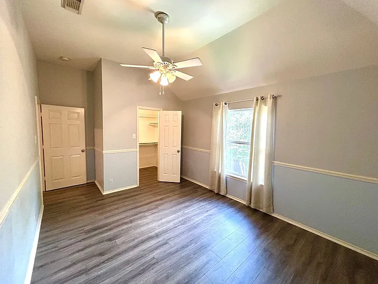 8807 Brae Ridge Dr — Photo 23