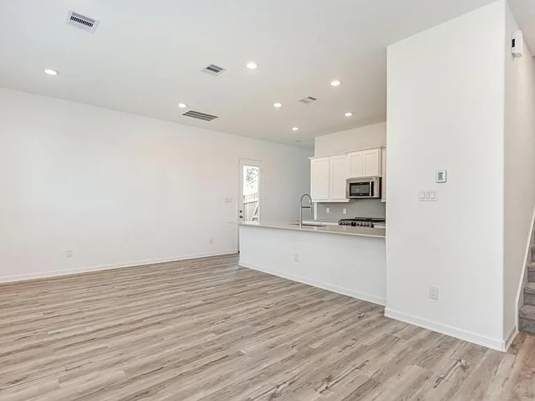 526 Dry Fork Ln — Photo 6