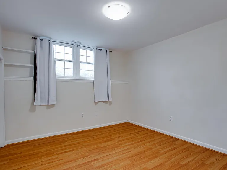 21707 Leatherleaf Cir — Photo 17