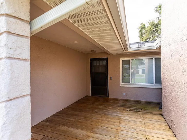 2021 Valley Dr — Photo 46