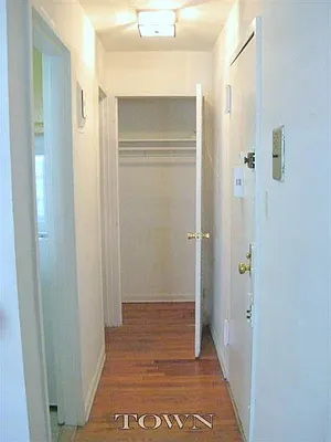 Rented by Town Residential | media 27