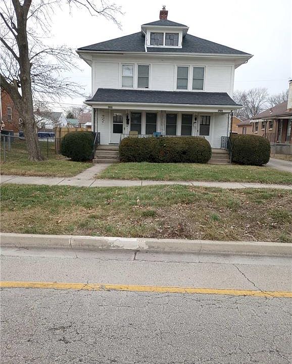 2nd image of 4207-4209 S Dixie Dr