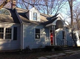 13767 Notley Rd, Silver Spring, MD 20904