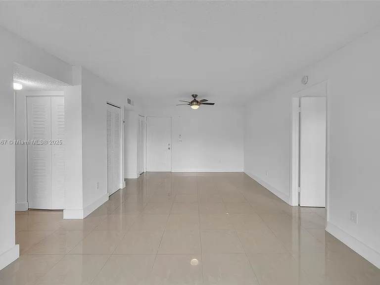 8260 SW 210th St #201 — Photo 9