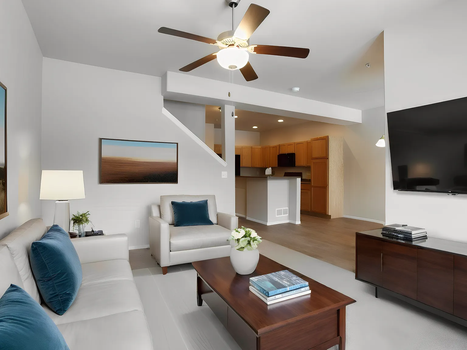 3 bed, 2.5 bath, 1532 sqft, $2,450 — Photo 3
