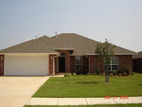 1st image of 736 E Elder Ln