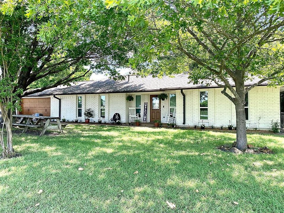 815 S 4th St, Crandall, TX 75114 Zillow