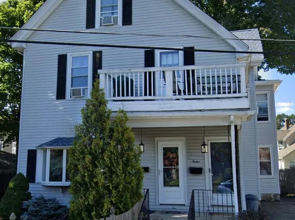12 Auburn St #1, Melrose, MA 02176