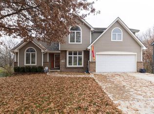 8345 N Highland Ave, Kansas City, MO 64118