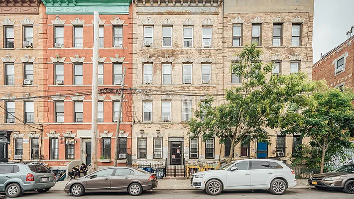 Rented by Nooklyn NYC LLC | media 17