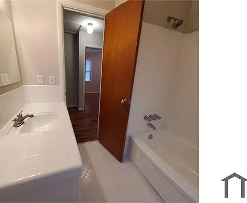 6546 Haley Dr — Photo 8