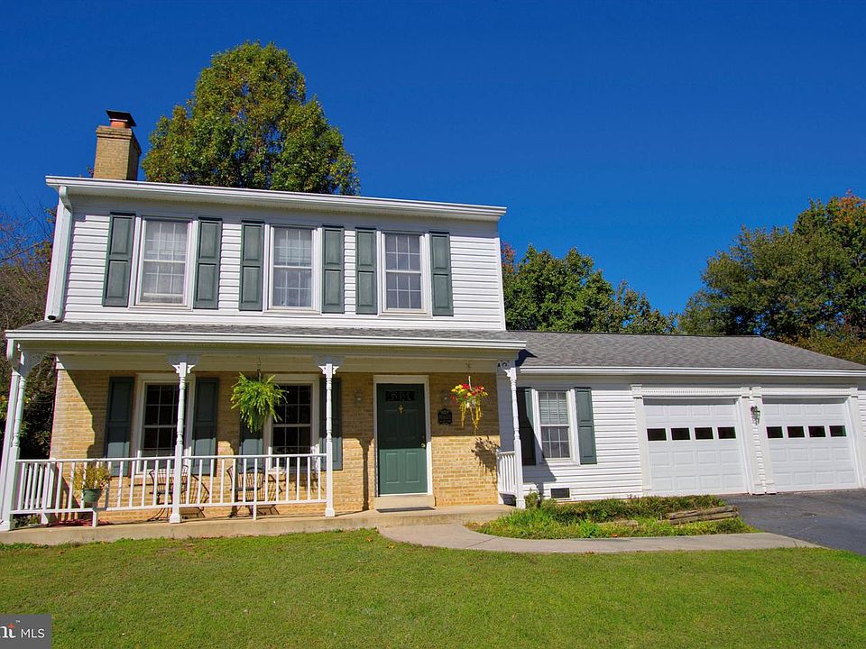 1st image of 10603 Oxford Ct