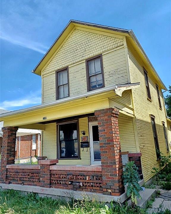 1st image of 220 Haynes St