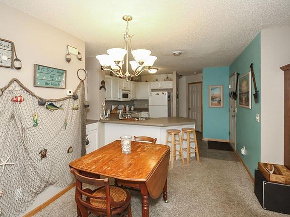 3rd image of 3512 Sterling Heights Dr Suite C
