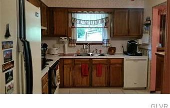 2nd image of 2235 Northwood Ave