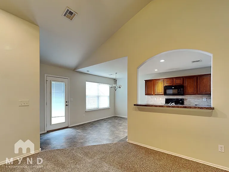 10921 N 149th East Ave — Photo 7