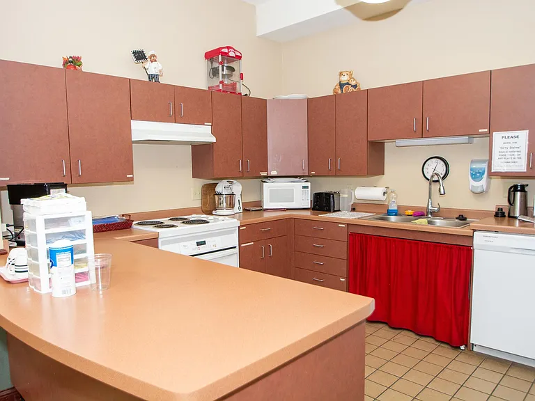 Lodge Apartments at Little Canada — Photo 6