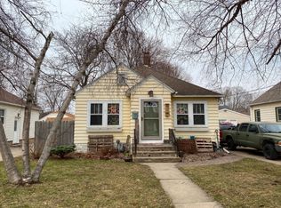 615 10th St SE, Rochester, MN 55904