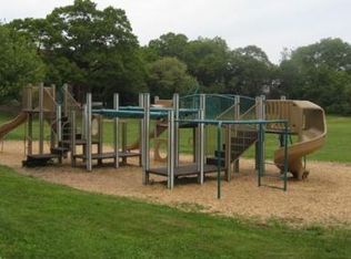 106 Narragansett Rd, Quincy, MA 02169