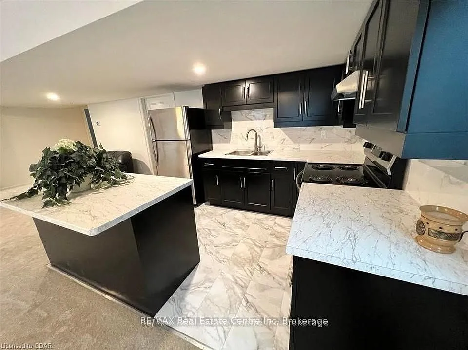 2 bed, $2,200 — Photo 4