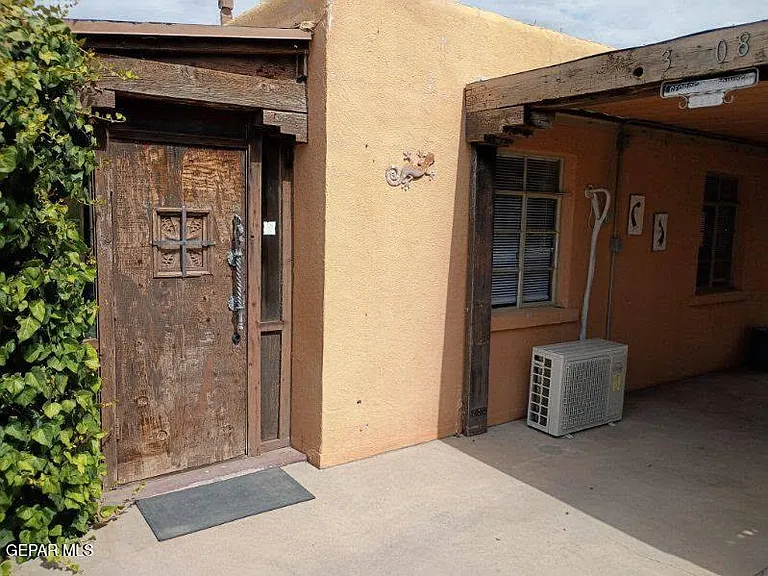 3208 Morehead Ave #EL — Photo 1