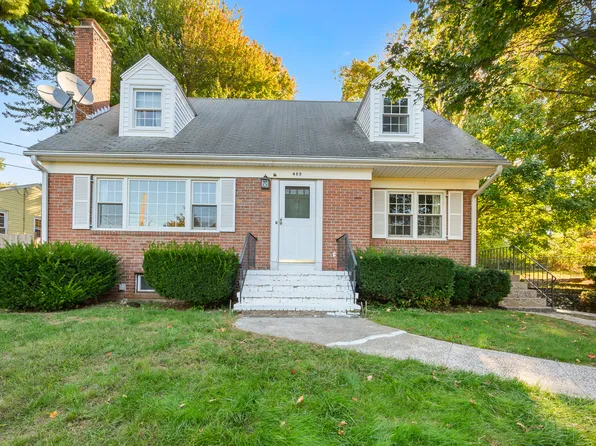 489 Morgan Lane, West Haven, CT 06516