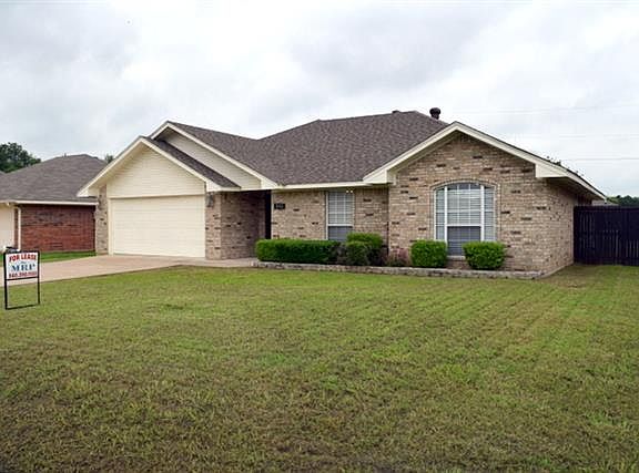 2nd image of 1814 Avon Dr