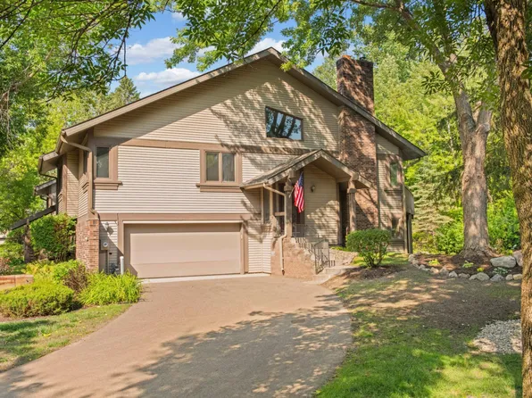 9224 Decatur Ave S, Bloomington, MN 55438
