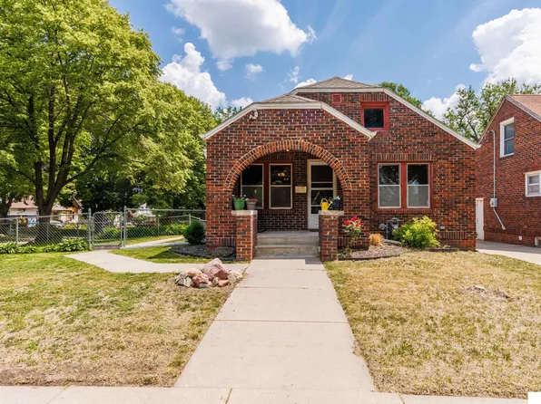 144 N 34th St, Lincoln, NE 68503