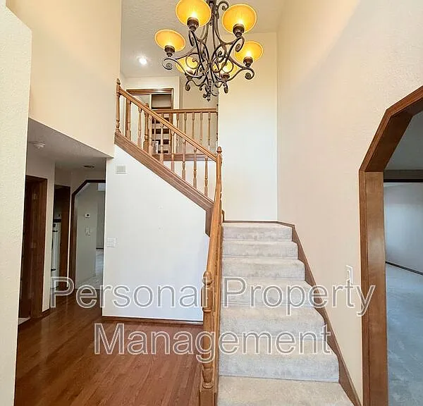 2420 SE 133rd Ct — Photo 3