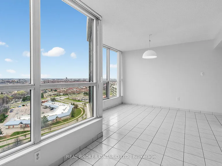 3 Rowntree Rd #2106 — Photo 7