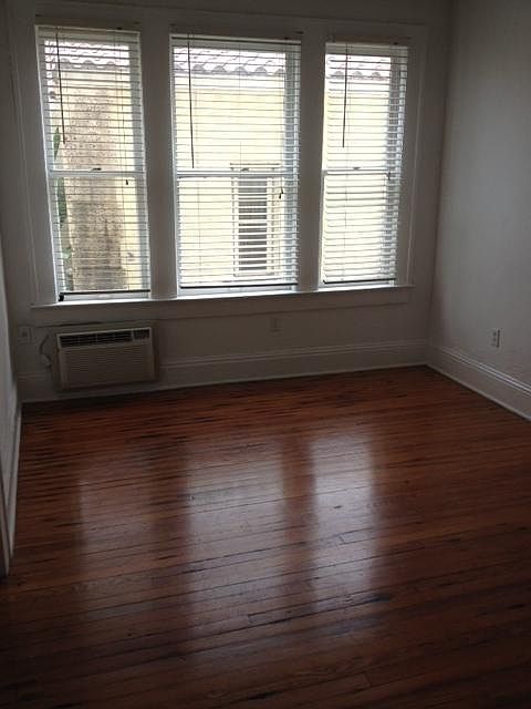 2nd image of 1615 Pennsylvania Ave APT 2